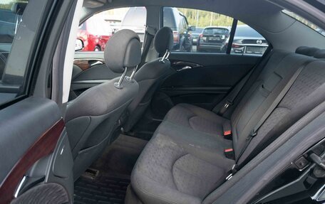 Mercedes-Benz E-Класс, 2004 год, 595 000 рублей, 9 фотография