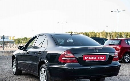 Mercedes-Benz E-Класс, 2004 год, 595 000 рублей, 4 фотография