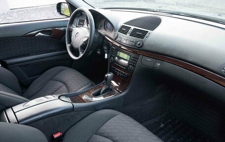 Mercedes-Benz E-Класс, 2004 год, 595 000 рублей, 11 фотография