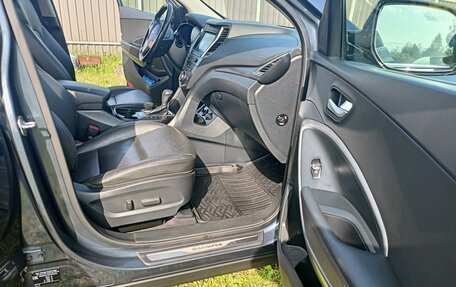 Hyundai Santa Fe III рестайлинг, 2017 год, 2 400 000 рублей, 12 фотография