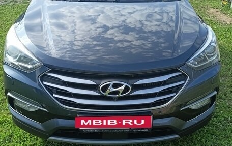 Hyundai Santa Fe III рестайлинг, 2017 год, 2 400 000 рублей, 13 фотография