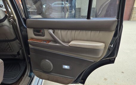 Toyota Land Cruiser 80 рестайлинг, 1996 год, 1 700 000 рублей, 17 фотография