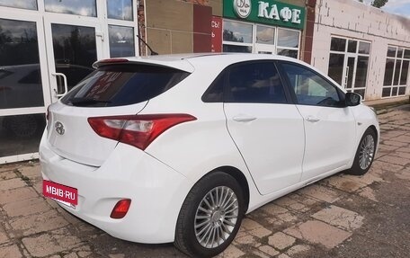 Hyundai i30 II рестайлинг, 2015 год, 965 000 рублей, 3 фотография