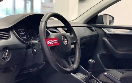 Skoda Octavia IV, 2019 год, 1 750 000 рублей, 12 фотография