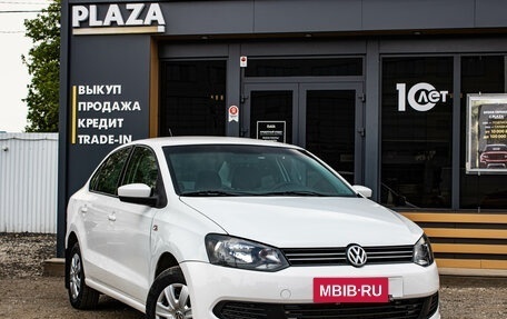 Volkswagen Polo VI (EU Market), 2013 год, 639 000 рублей, 2 фотография