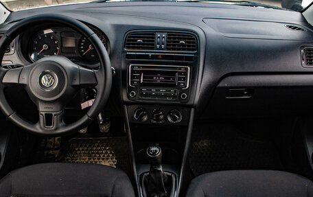 Volkswagen Polo VI (EU Market), 2013 год, 639 000 рублей, 5 фотография