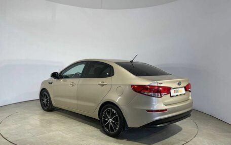 KIA Rio III рестайлинг, 2015 год, 999 000 рублей, 9 фотография