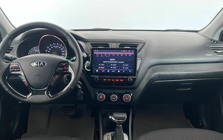 KIA Rio III рестайлинг, 2015 год, 999 000 рублей, 17 фотография