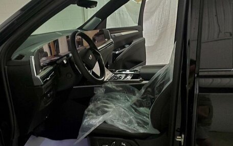 Cadillac Escalade V, 2025 год, 25 400 000 рублей, 15 фотография