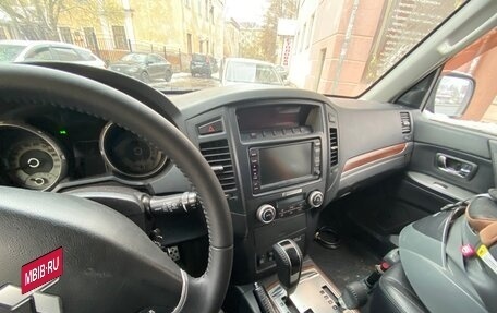Mitsubishi Pajero IV, 2008 год, 7 фотография