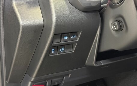 Toyota Land Cruiser, 2025 год, 11 800 000 рублей, 11 фотография