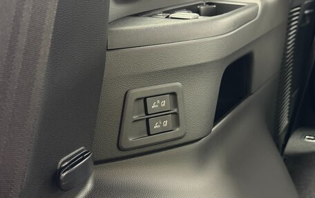 Toyota Land Cruiser, 2025 год, 11 800 000 рублей, 27 фотография