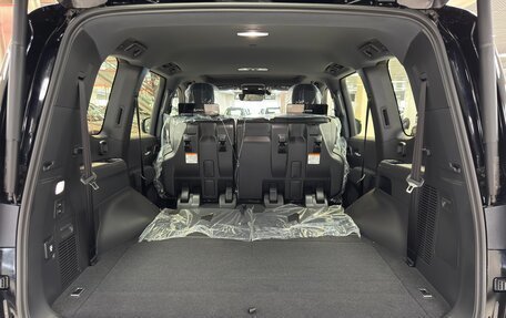 Toyota Land Cruiser, 2025 год, 11 800 000 рублей, 28 фотография