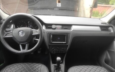 Skoda Rapid I, 2016 год, 990 000 рублей, 6 фотография