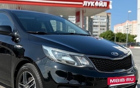 KIA Rio III рестайлинг, 2015 год, 815 000 рублей, 2 фотография