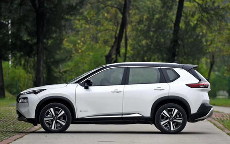 Nissan X-Trail, 2023 год, 3 250 000 рублей, 2 фотография