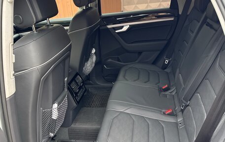 Volkswagen Touareg III, 2021 год, 8 500 000 рублей, 7 фотография