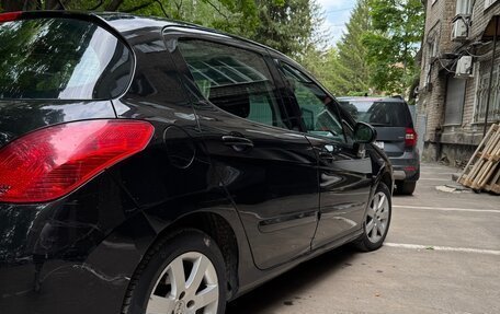 Peugeot 308 II, 2010 год, 685 000 рублей, 2 фотография