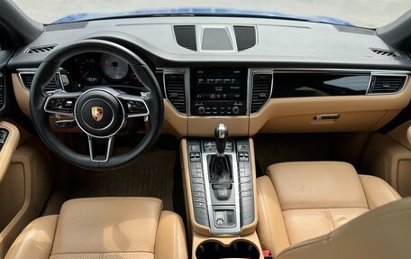 Porsche Macan I рестайлинг, 2017 год, 4 500 000 рублей, 11 фотография