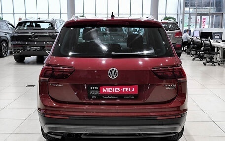 Volkswagen Tiguan II, 2017 год, 2 099 000 рублей, 10 фотография