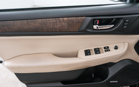 Subaru Outback IV рестайлинг, 2017 год, 2 549 000 рублей, 21 фотография