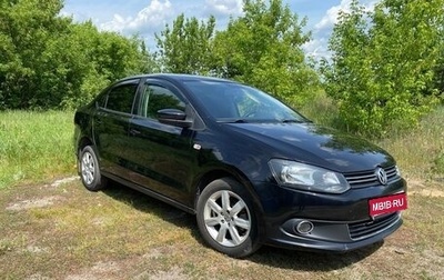 Volkswagen Polo VI (EU Market), 2012 год, 700 000 рублей, 1 фотография