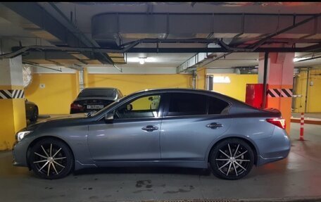 Infiniti Q50 I рестайлинг, 2014 год, 2 200 000 рублей, 3 фотография