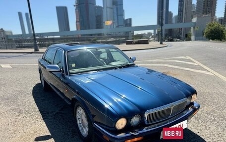 Daimler X300, 1995 год, 4 500 000 рублей, 2 фотография