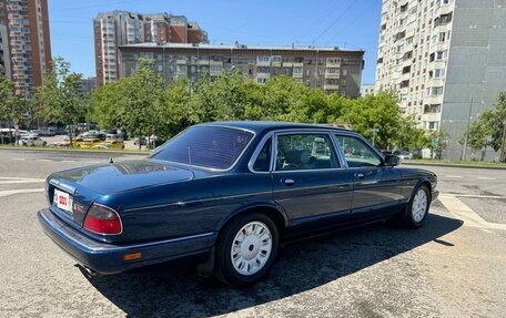 Daimler X300, 1995 год, 4 500 000 рублей, 10 фотография