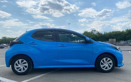 Toyota Yaris, 2021 год, 1 650 000 рублей, 16 фотография