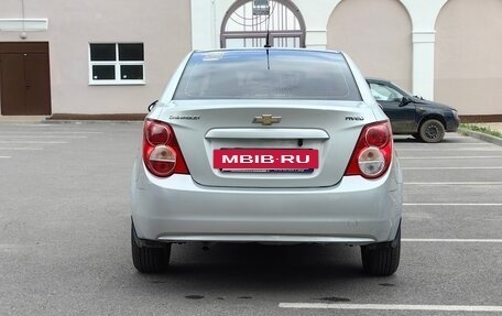 Chevrolet Aveo III, 2013 год, 880 000 рублей, 4 фотография