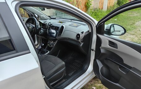 Chevrolet Aveo III, 2013 год, 880 000 рублей, 9 фотография