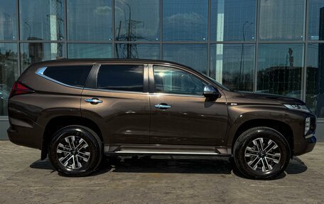 Mitsubishi Montero Sport, 2021 год, 3 759 000 рублей, 5 фотография