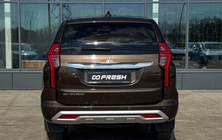 Mitsubishi Montero Sport, 2021 год, 3 759 000 рублей, 4 фотография