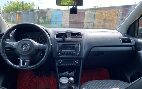 Volkswagen Polo VI (EU Market), 2012 год, 700 000 рублей, 5 фотография