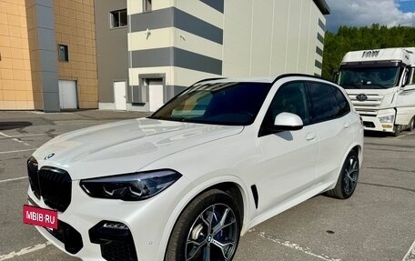 BMW X5, 2019 год, 7 100 000 рублей, 8 фотография