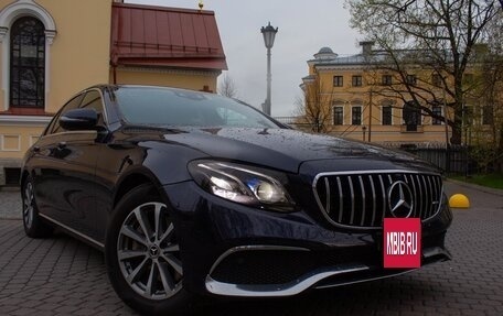 Mercedes-Benz E-Класс, 2018 год, 3 800 000 рублей, 3 фотография