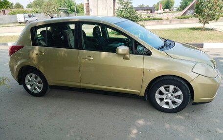 Nissan Tiida, 2008 год, 700 000 рублей, 4 фотография