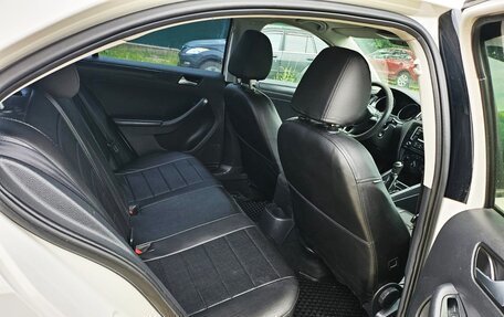Volkswagen Jetta VI, 2015 год, 820 000 рублей, 16 фотография