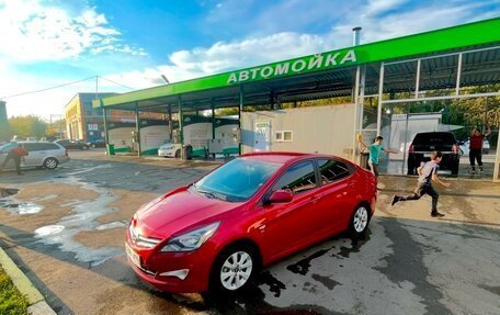 Hyundai Solaris II рестайлинг, 2016 год, 750 000 рублей, 1 фотография