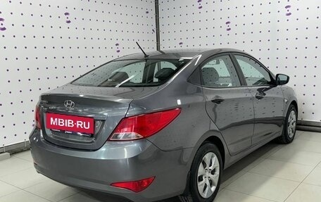 Hyundai Solaris II рестайлинг, 2015 год, 860 000 рублей, 4 фотография