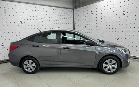 Hyundai Solaris II рестайлинг, 2015 год, 860 000 рублей, 7 фотография