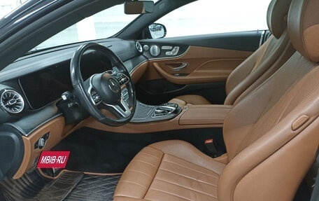 Mercedes-Benz E-Класс, 2019 год, 3 825 000 рублей, 20 фотография