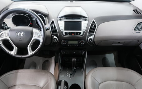 Hyundai ix35 I рестайлинг, 2010 год, 1 399 000 рублей, 16 фотография