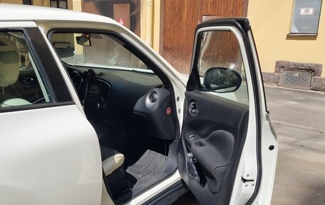 Nissan Juke II, 2012 год, 900 000 рублей, 2 фотография