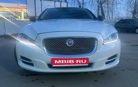 Jaguar XJ IV (X351), 2010 год, 1 450 000 рублей, 4 фотография