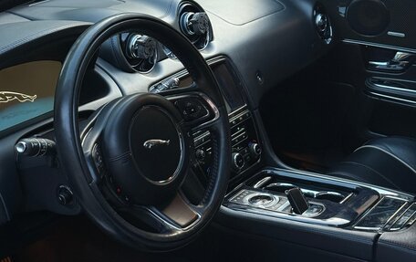 Jaguar XJ IV (X351), 2010 год, 1 450 000 рублей, 8 фотография