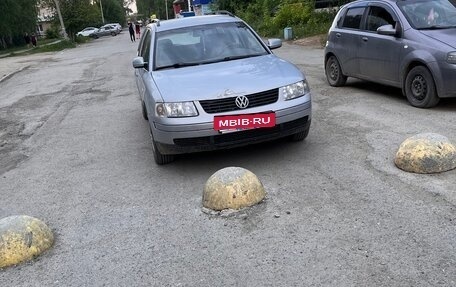 Volkswagen Passat B5+ рестайлинг, 1998 год, 260 000 рублей, 4 фотография