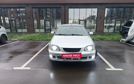 Toyota Avensis III рестайлинг, 2002 год, 550 000 рублей, 9 фотография