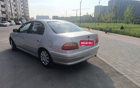 Toyota Avensis III рестайлинг, 2002 год, 550 000 рублей, 12 фотография